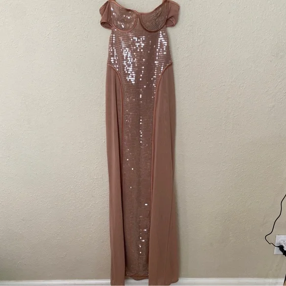 HOUSE OF CB S D-DD 'Bonita' Cafe Au Lait Sequin Maxi Dress NWOT size S - Picture 14 of 15